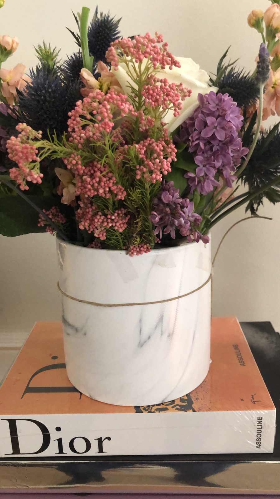Flower Arrangements 101: A Crash Course for Easy and Elegant Florals -  Gardenista