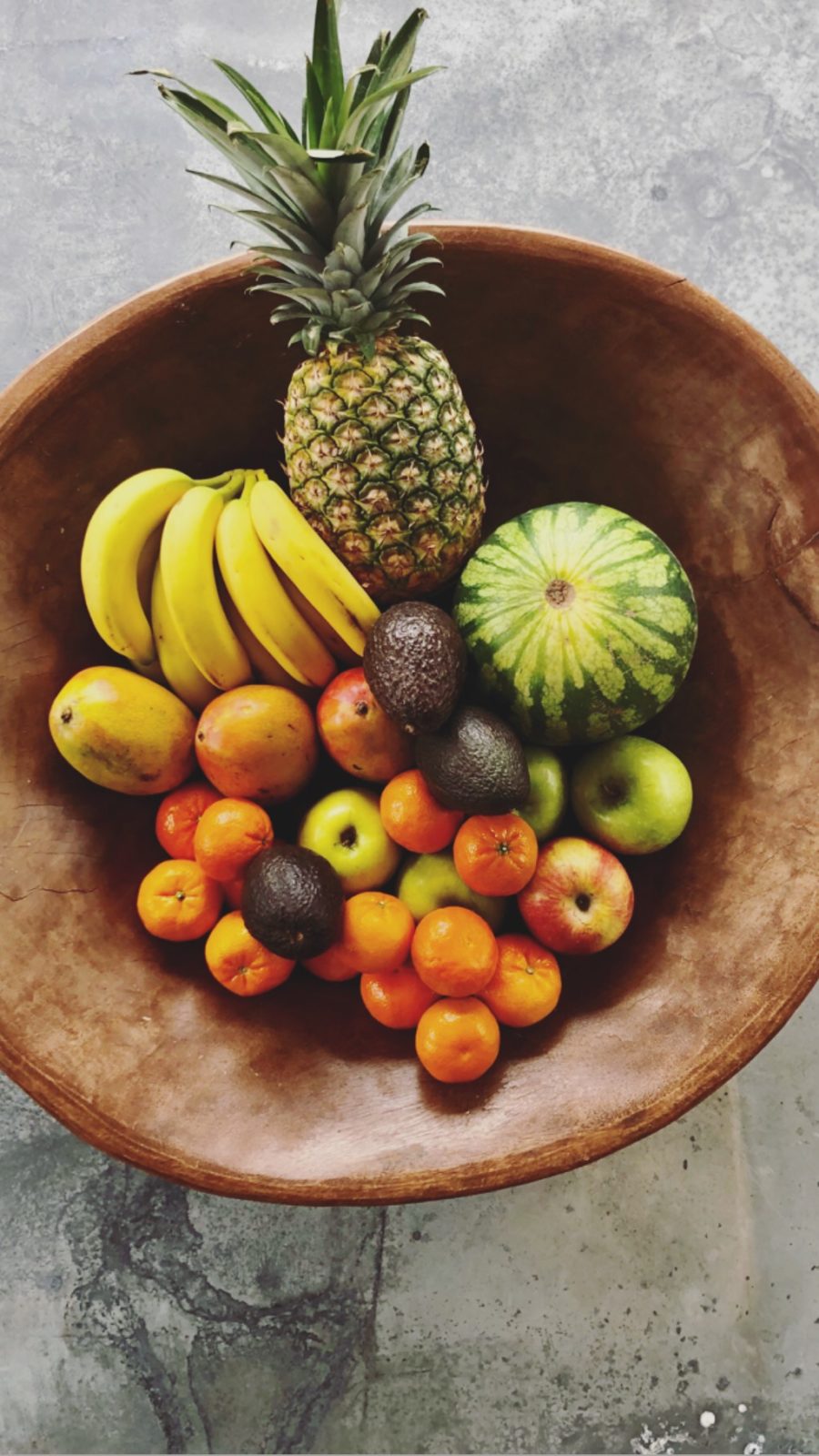 Bowl of fruits