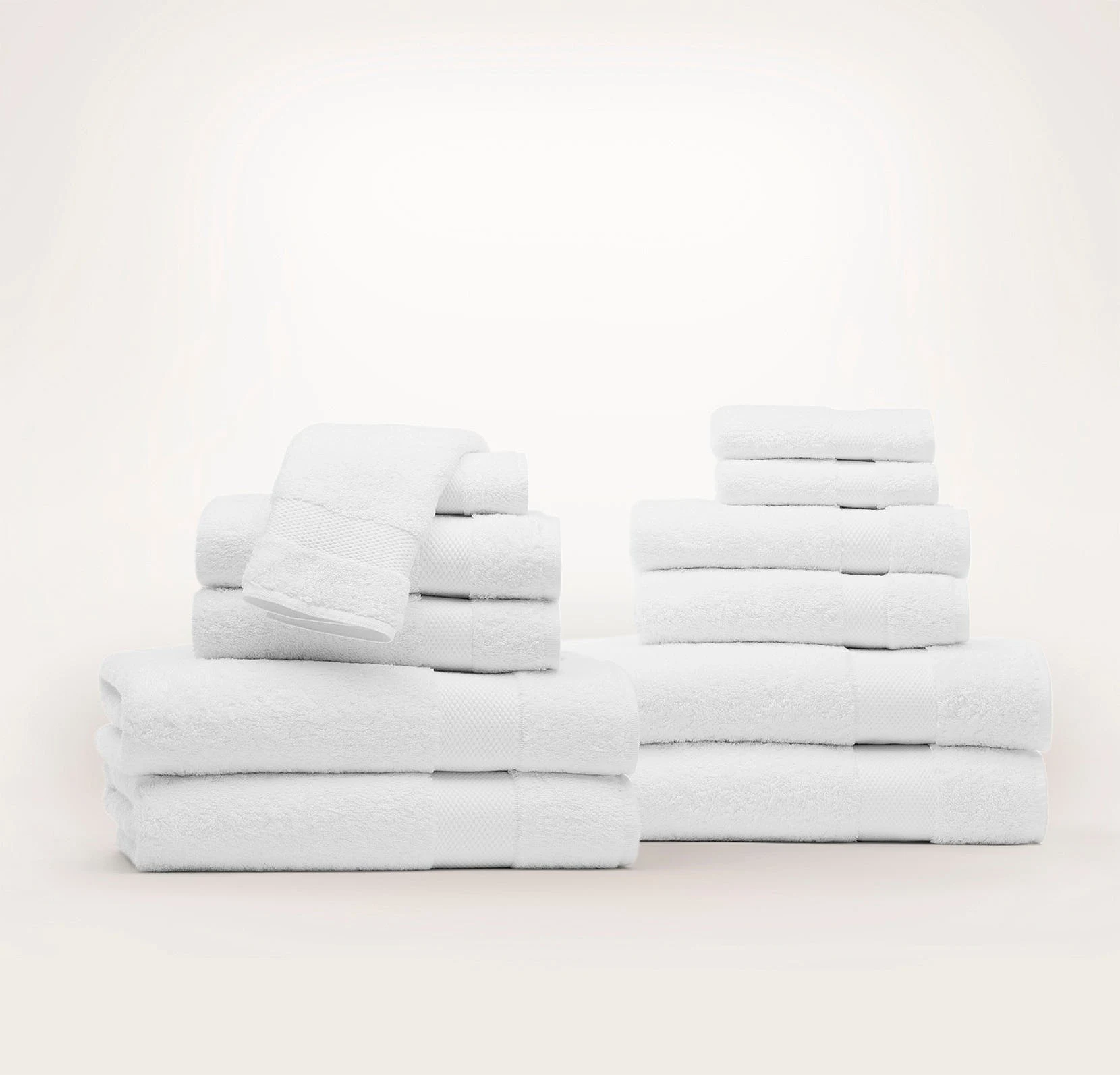 https://poosh.com/app/uploads/2019/07/Complete-Plush-Bath-Towel-Bundle.webp