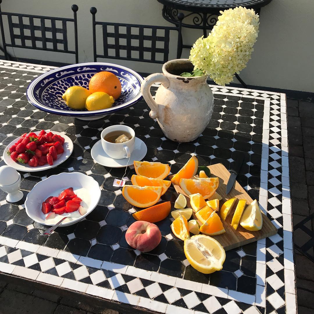 fruit on table cut