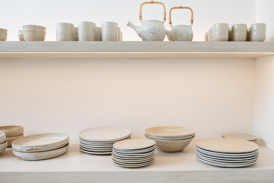 kim kardashian&#8217;s new pantry ivory ceramic plates and bowls