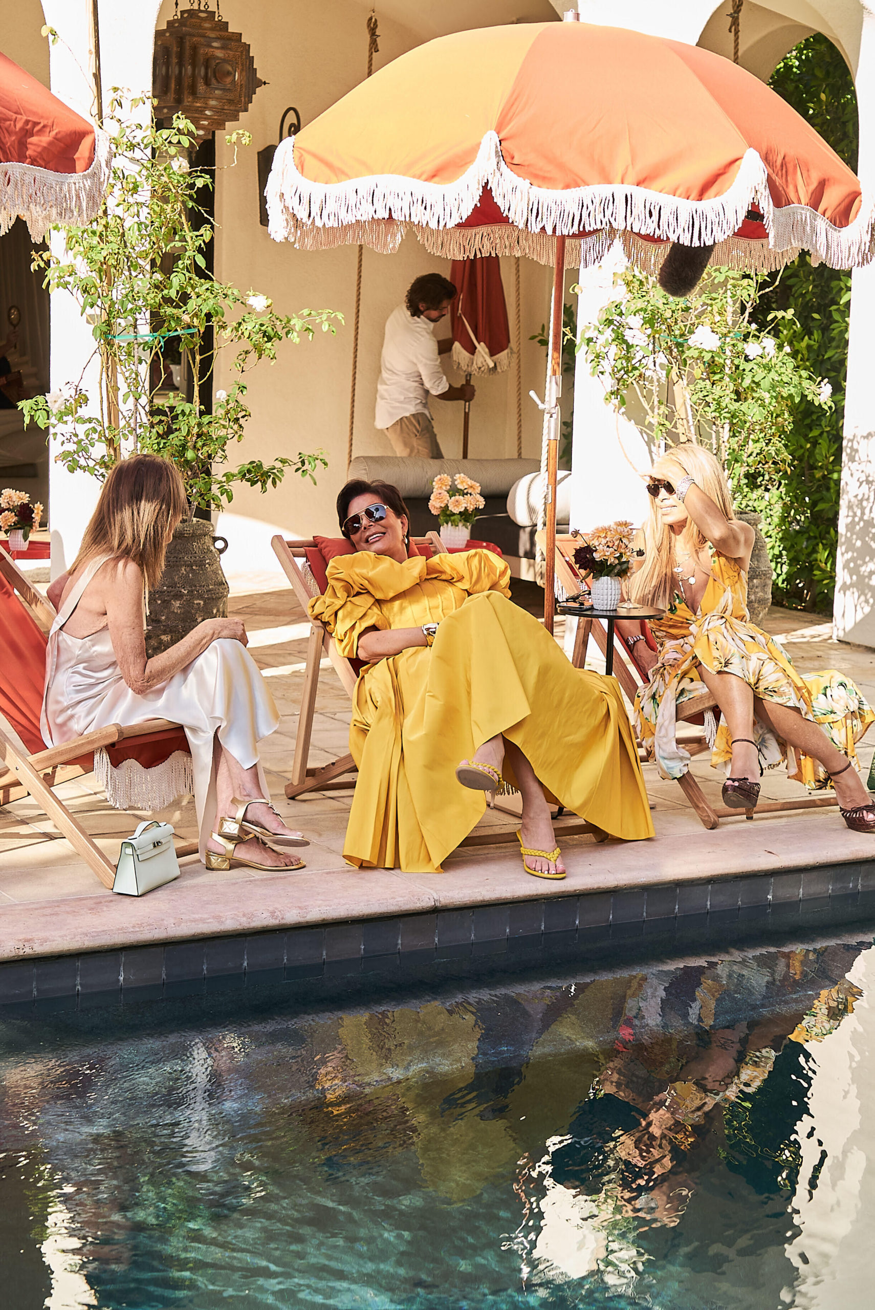 kris jenner and friends poolside