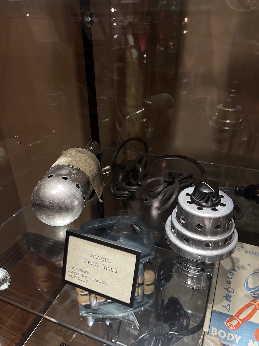 Antique Vibrator Museum-2
