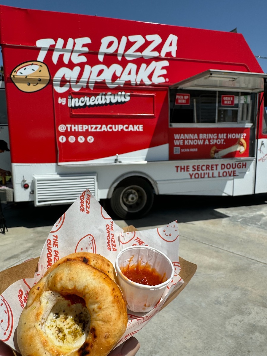 Pic of the pizza cupcake and truck
