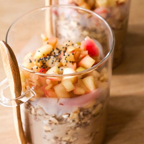 Goes to article Gut Health-Friendly Stewed Apple Overnight Oats