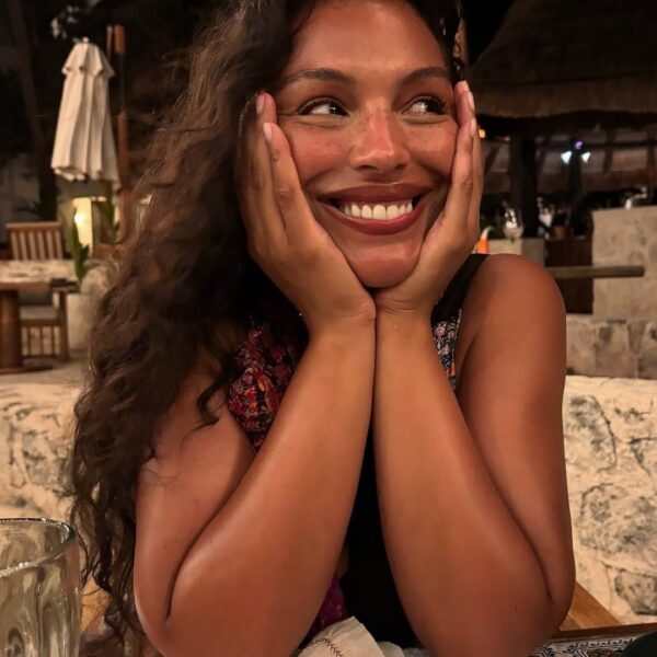 Goes to article 5 Science-Backed Ways To Fall in Love with Yourself