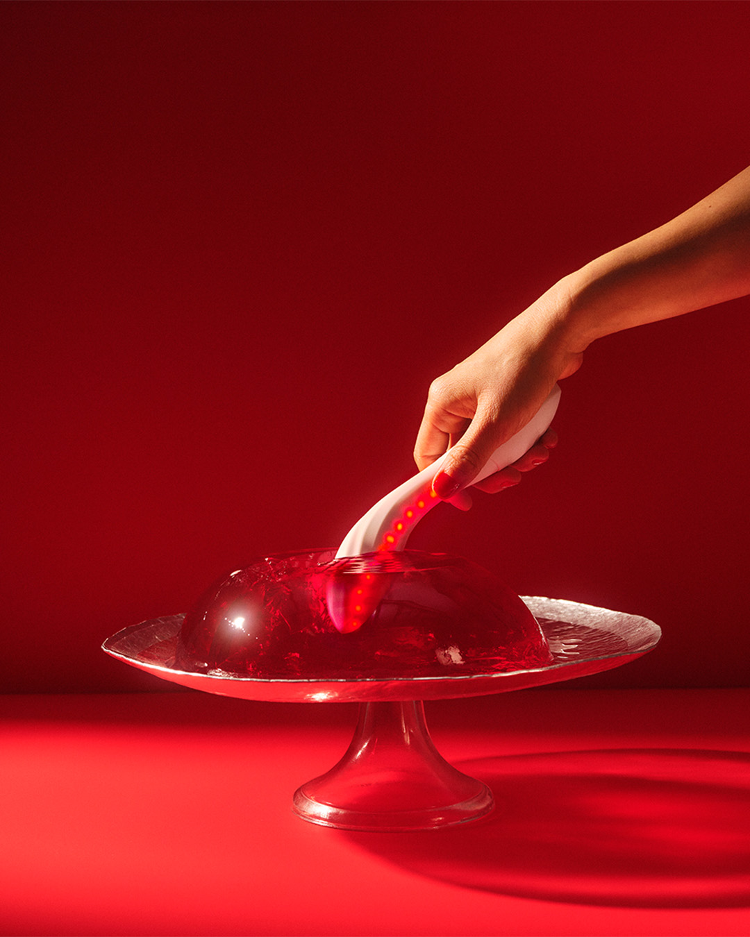 Your Wellness Routine Has Red Light. Now Your Vibrator Can Too